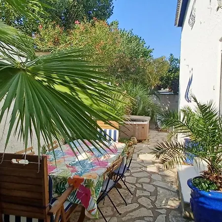 Jardin Et Apartment Valras-Plage