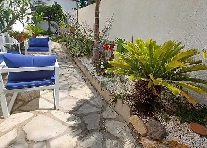 Avec Jardin Et Apartment